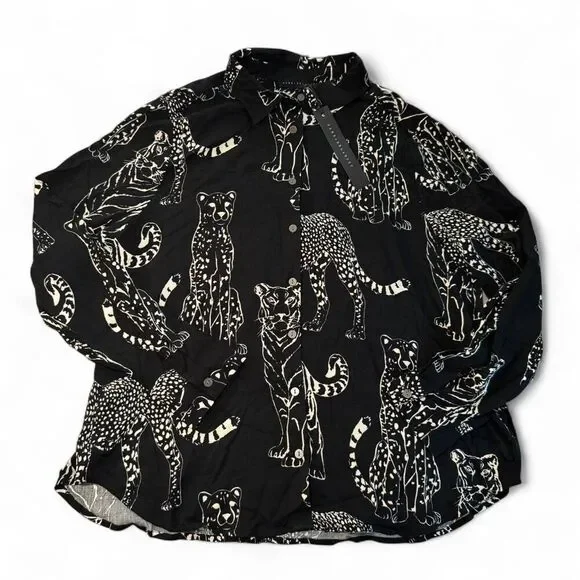 Jane & Delancey Black and White Big Cat Print button-up shirt Large - Picture 1 of 5